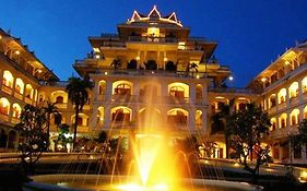Champasak Palace Hotel Pakxe Exterior photo